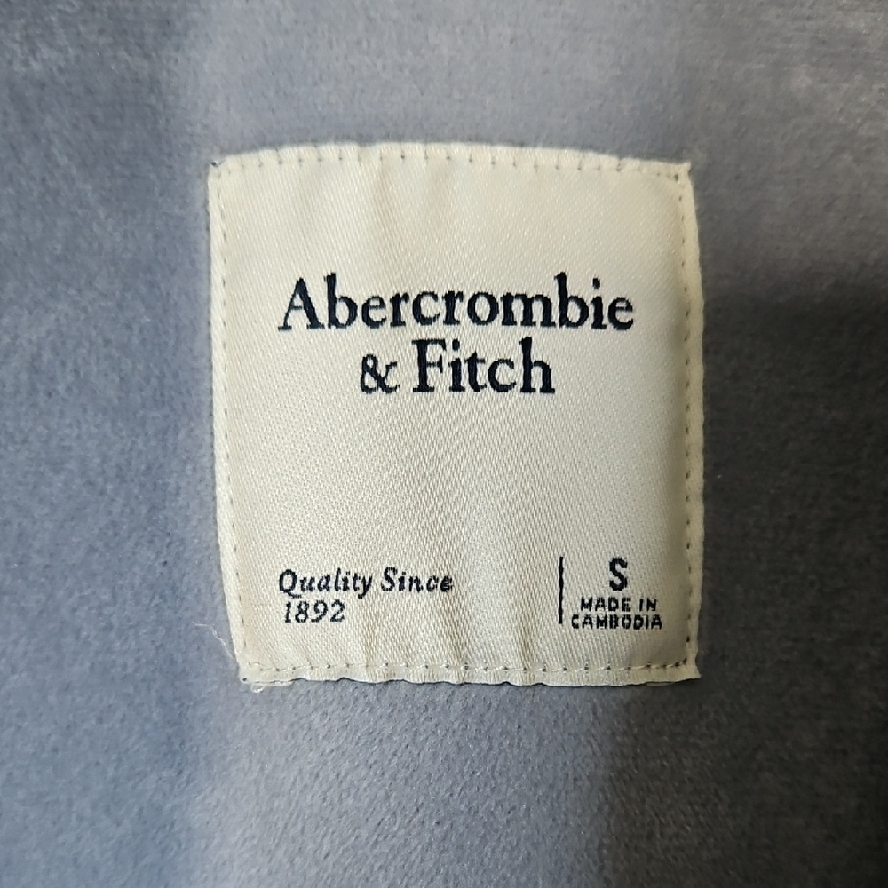 Abercrombie & Fitch Shacket - Picture 2 of 6